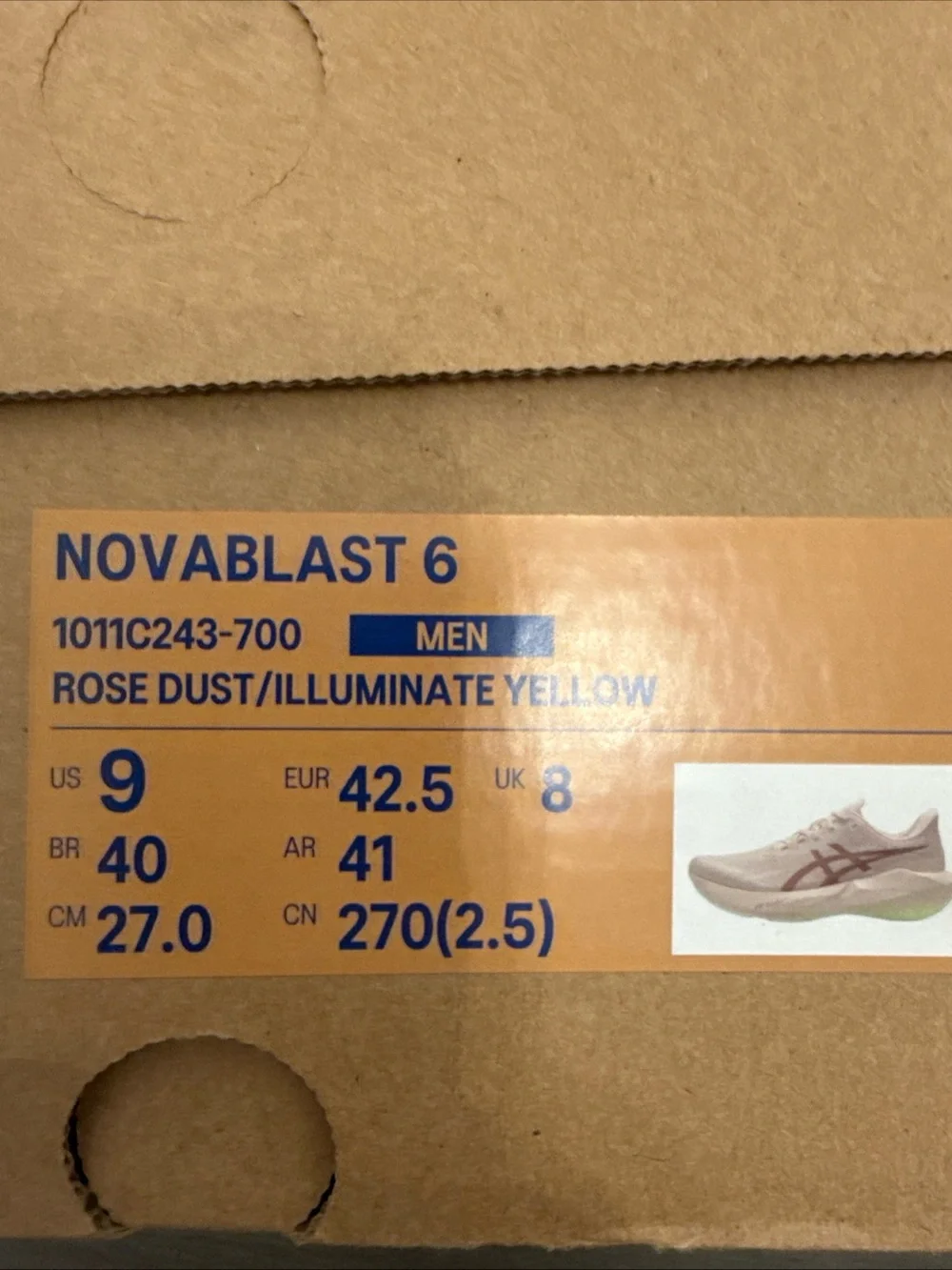 Man's Sneakers & Athletic Shoes ASICS Novablast 6 Size 9 Men’s